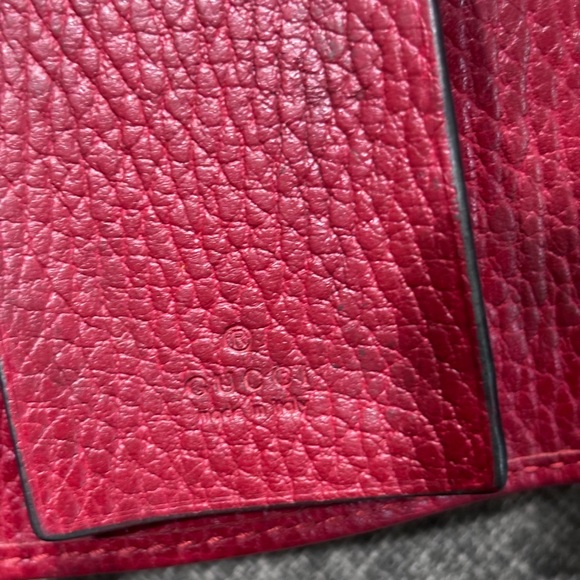 Gucci Authentic Marmont 6 key holder - Picture 5 of 17